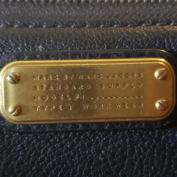 Wallet - Picture 4 of 5